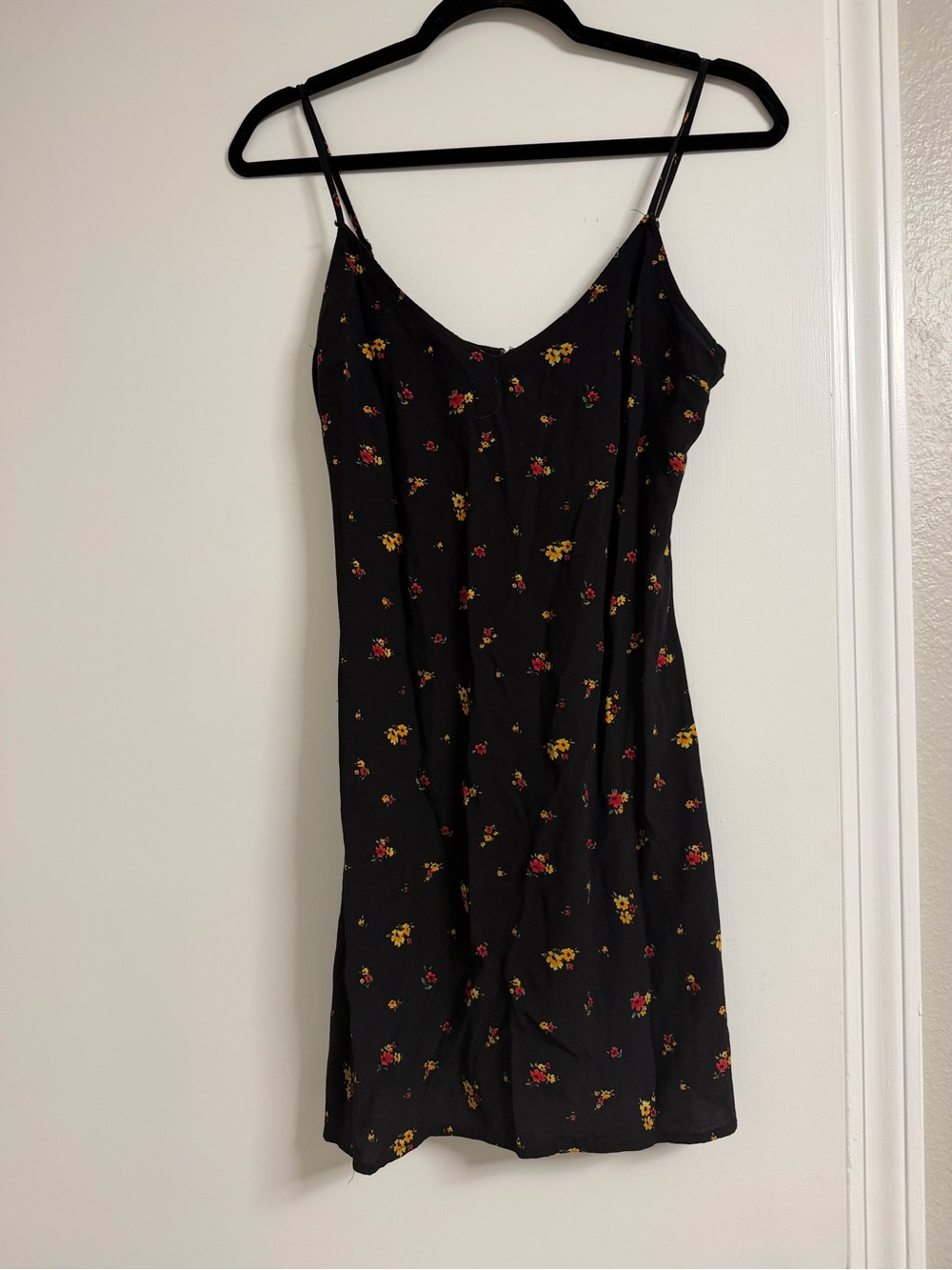 Forever 21 Y2K/90s Style Floral Slip Dress with Yellow & Red Accents